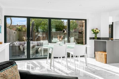 undefined, Farm Close, Ware SG12
