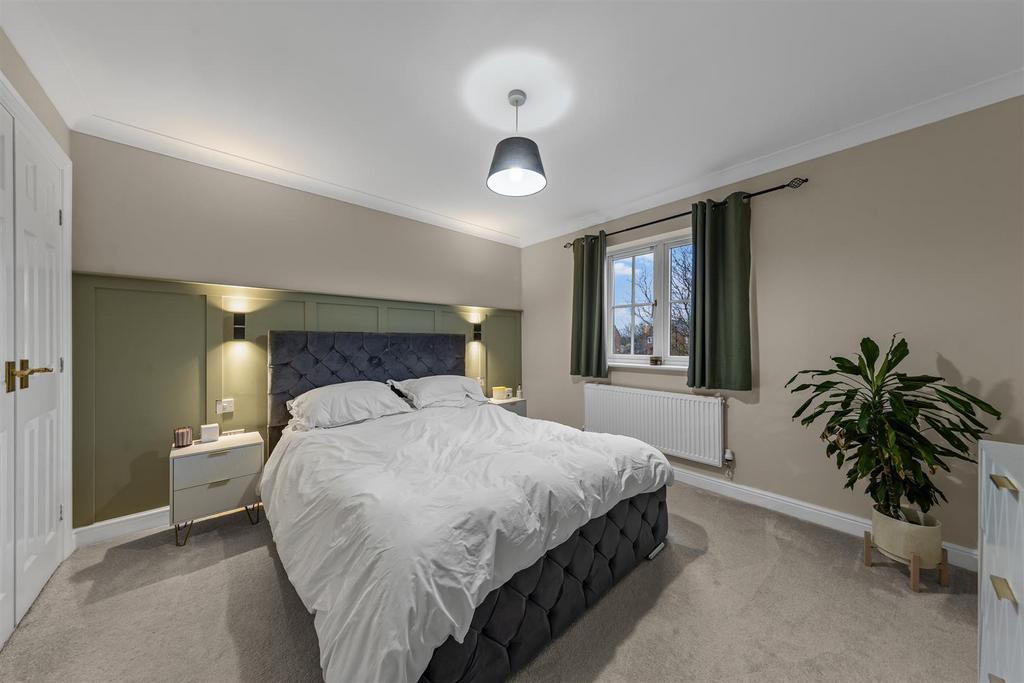 37 Church Farm Ave Web34.jpg