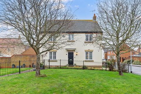 4 bedroom detached house for sale, Church Farm Avenue, Bedford MK45