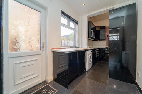 3 bedroom semi-detached house for sale, Rye Bank Road, Firswood