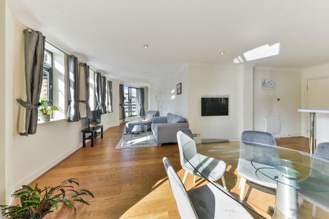 2 bedroom flat to rent, The Cobalt Building, Bridgewater Square, London, EC2Y