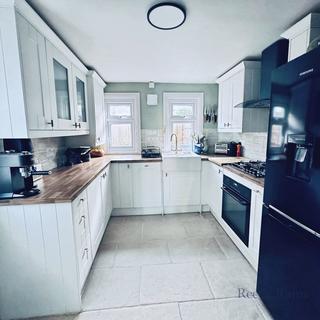 undefined, Castlands Road, London SE6
