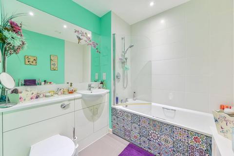 1 bedroom flat for sale, 40% share Jasmine House, Battersea, London, SW18