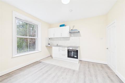 2 bedroom apartment to rent, Andover Road, Newbury, Berkshire, RG14
