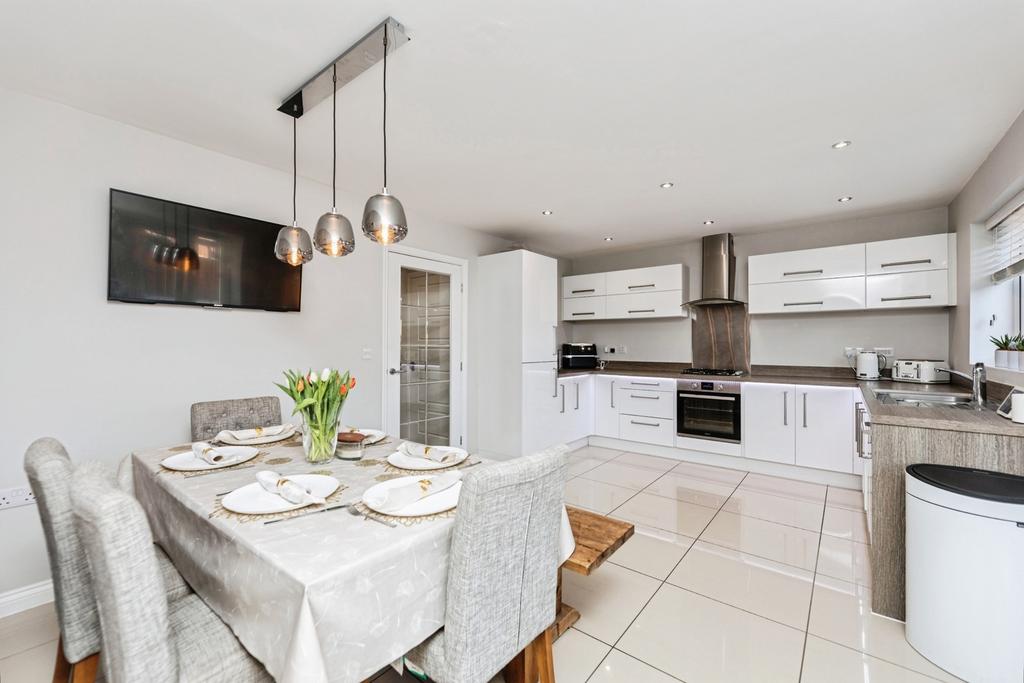 Dining Kitchen