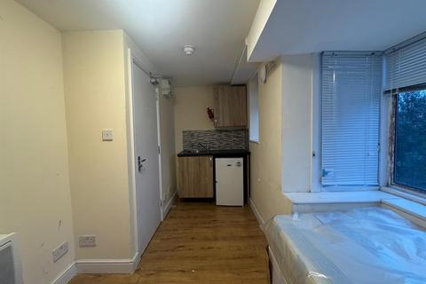 undefined, Coniston Avenue, Perivale, Greenford