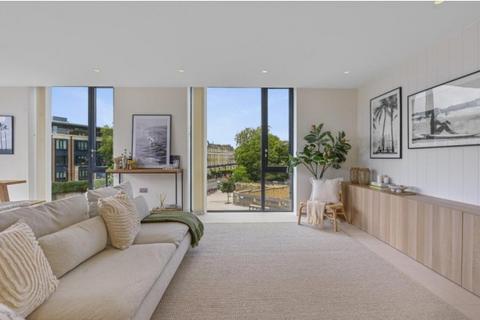 3 bedroom flat to rent, Oval Road, Primrose Hill, NW1