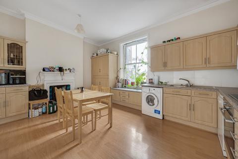 2 bedroom flat for sale, Honeybourne Road, West Hampstead, London, NW6