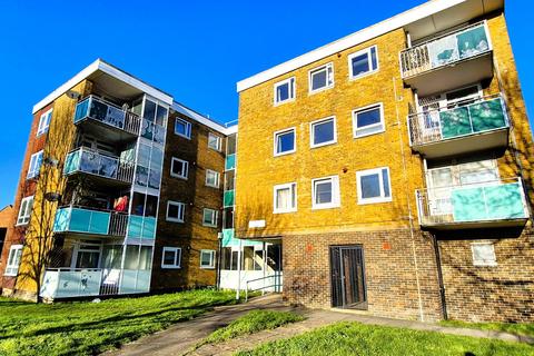 undefined, KENDAL AVENUE, SO16