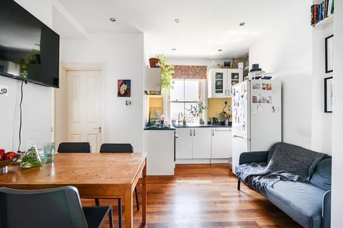 2 bedroom flat for sale, Greyhound Road, London, W6