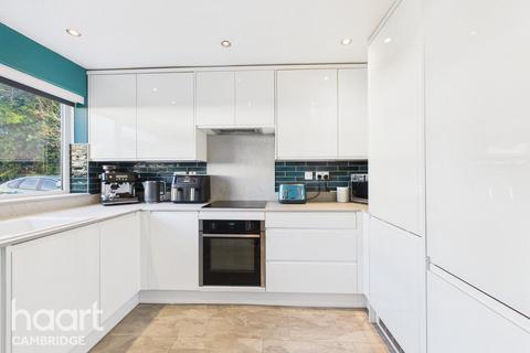 3 bedroom terraced house for sale, Gainsborough Close, Cambridge