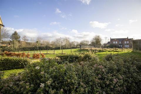 undefined, Swangrove Gardens, Tuffley
