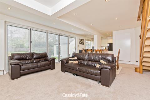 4 bedroom detached house for sale, North Riding, Bricket Wood