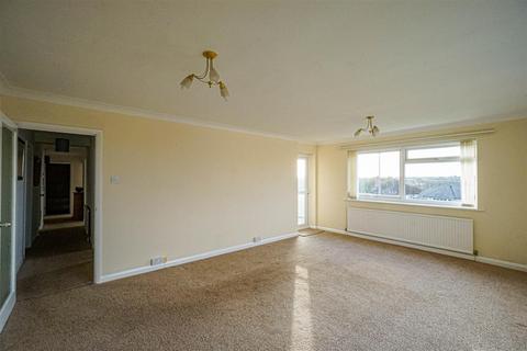 2 bedroom flat for sale, Old Roar Road, St Leonards-On-Sea