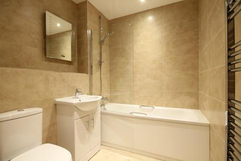 1 bedroom apartment to rent, SOUTH STREET, DORKING, RH4