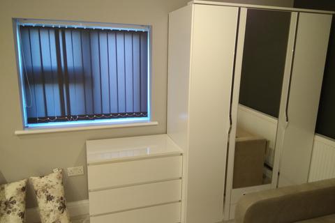 undefined, Richmond Hill, Room 2, Luton, Bedfordshire