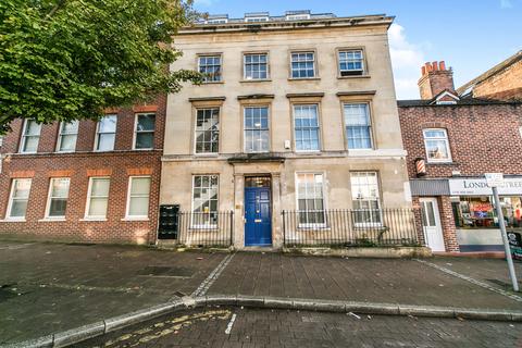 undefined, London Street, Reading, RG1