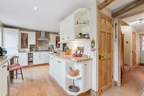 3 bedroom detached house for sale, Williamson Way, Mill End, Rickmansworth, WD3