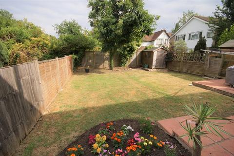 2 bedroom ground floor maisonette to rent, Audley Court, Pinner HA5