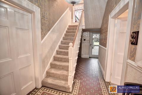 4 bedroom end of terrace house for sale, Gateshead Terrace, West Boldon