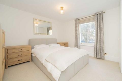 5 bedroom terraced house to rent, Wandsworth Bridge Road, London SW6