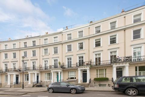 1 bedroom flat for sale, Royal Crescent, London W11