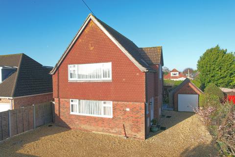 3 bedroom detached house for sale, South Street, Lymington SO41
