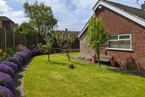 3 bedroom detached bungalow for sale, Winlea Avenue, Brecks