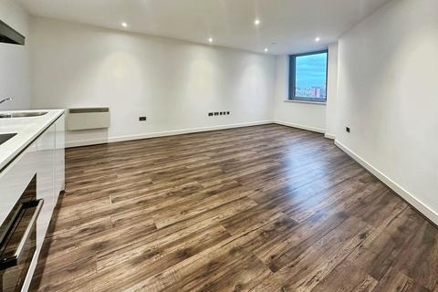 1 bedroom apartment to rent, Churchill Place, Basingstoke RG21