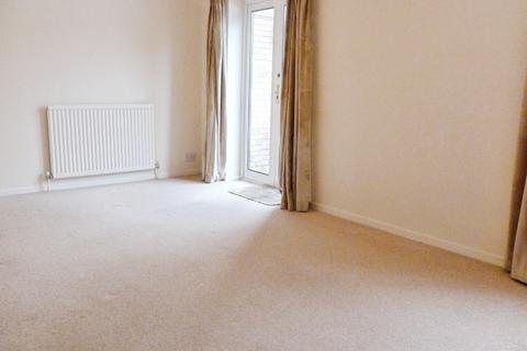 2 bedroom end of terrace house to rent, Durham Way, Basingstoke RG22