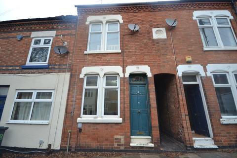2 bedroom terraced house to rent, Avenue Road Extension, Leicester LE2