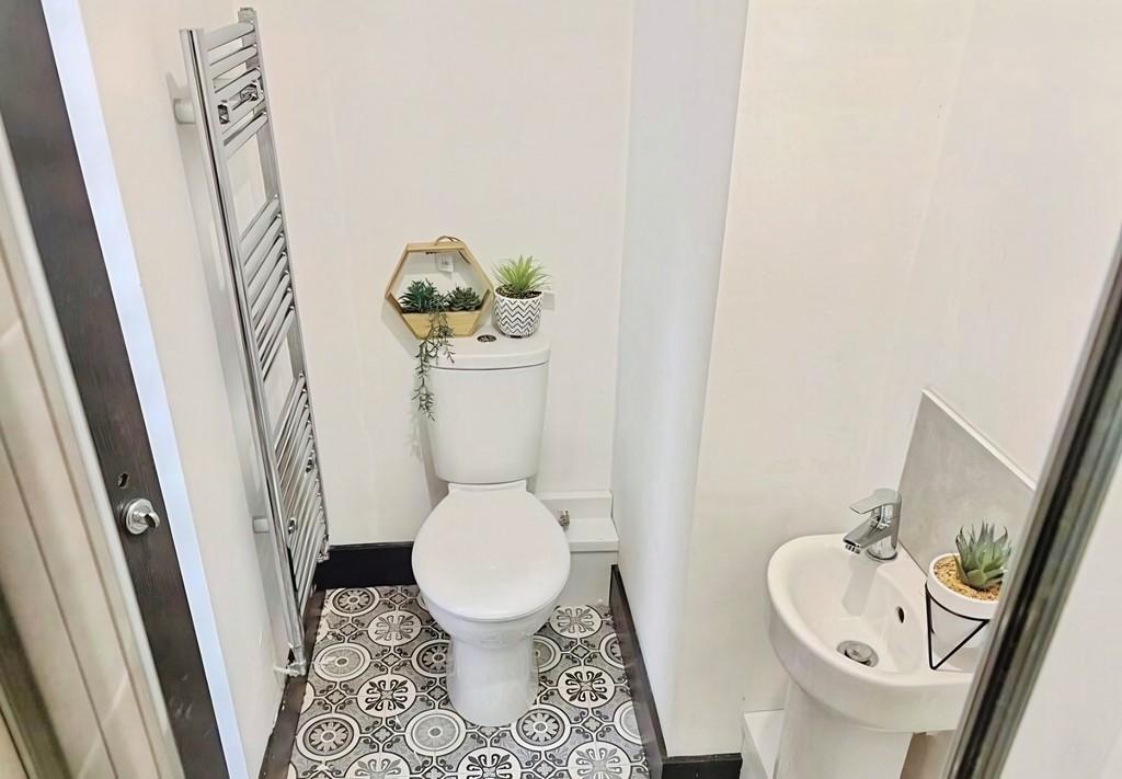 631c831b-shower 20room