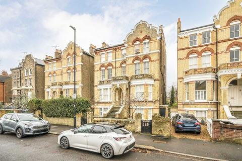 1 bedroom flat to rent, The Chase, London SW4