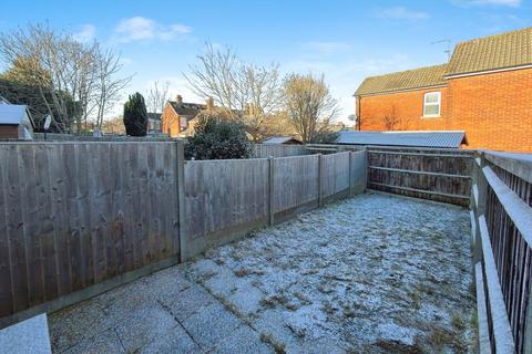1 bedroom ground floor maisonette to rent, Worting Road, Basingstoke RG21