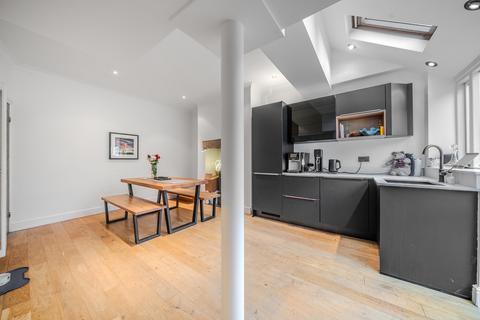 4 bedroom terraced house for sale, Duchy Grove, Harrogate