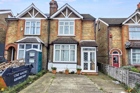 3 bedroom semi-detached house for sale, Hook Road, Epsom KT19