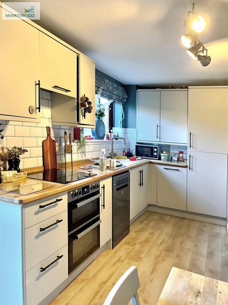 638b2a65-Fuscote 20kitchen