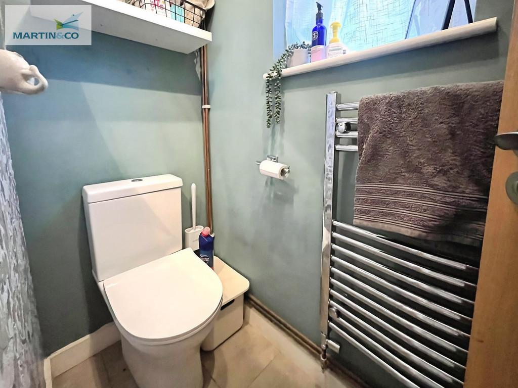 F2a201ee-Fuscote 20 Downstairs 20bathroom