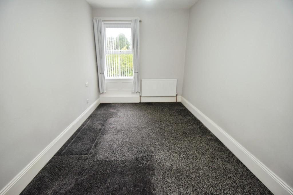 3db4773f-Bedroom 202