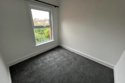 2 bedroom terraced house to rent, Burrish Street,, Droitwich