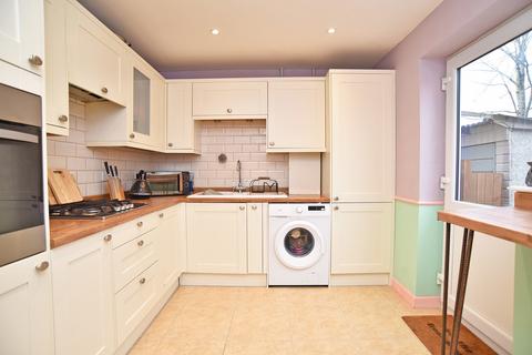 2 bedroom semi-detached house for sale, Yarrow Drive, Harrogate