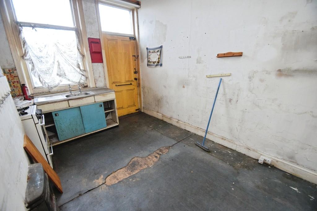 2652d272-Kitchen 201