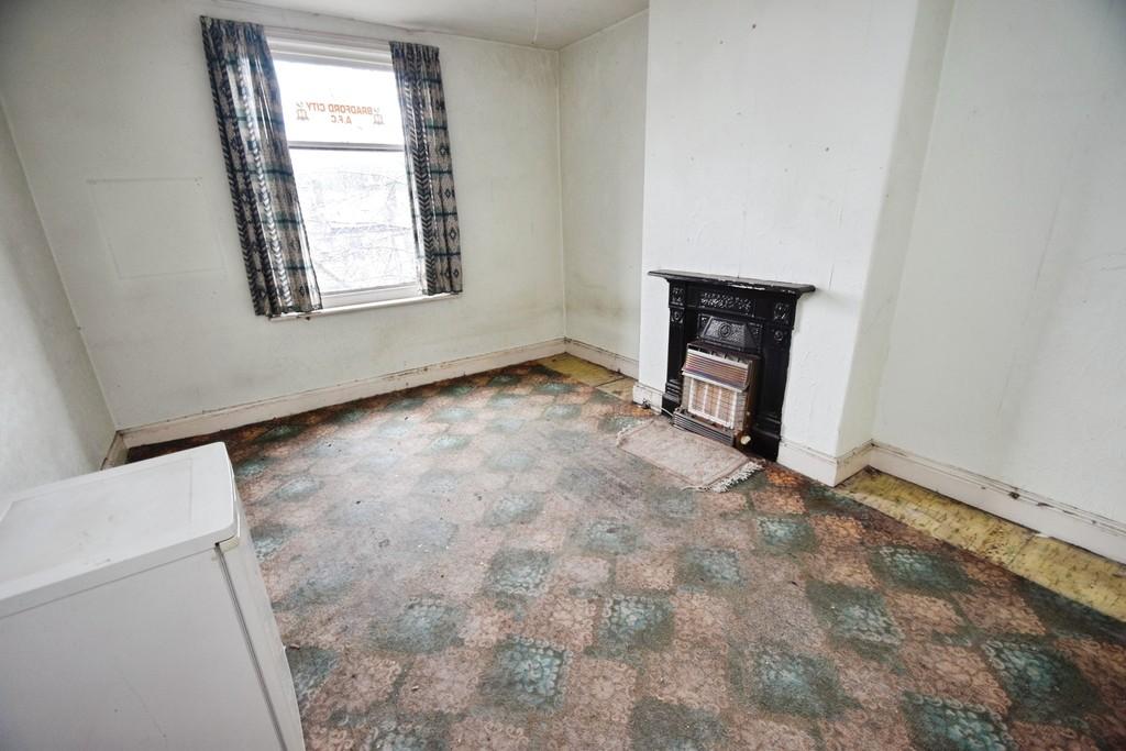 10a365f8-Bedroom 206