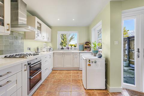 3 bedroom end of terrace house for sale, Ravenscar Road, Surbiton KT6