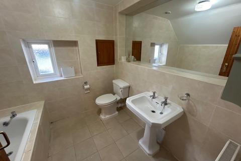 3 bedroom semi-detached house to rent, Cottage Hill, Rotherfield