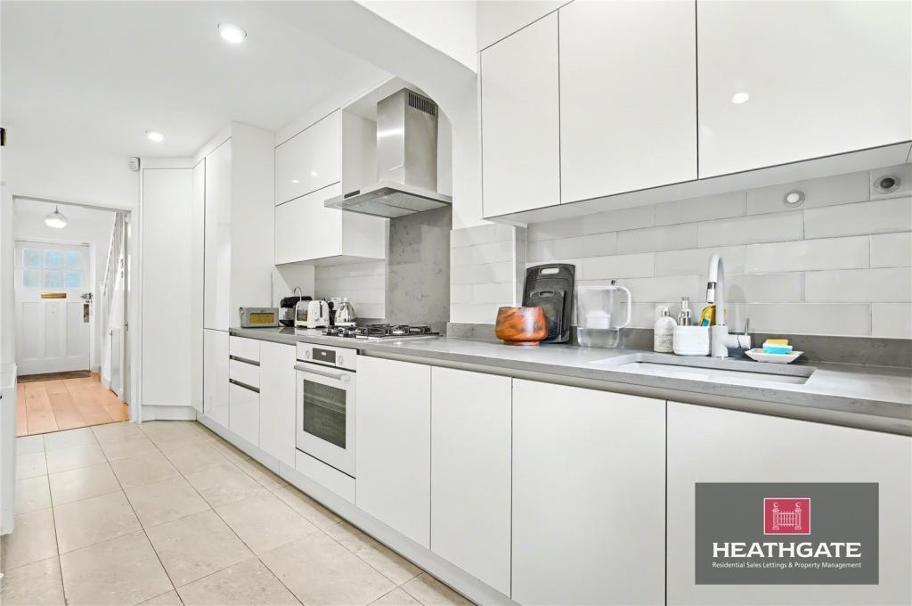 Addison-way-hampstead-garden-suburb-nw11