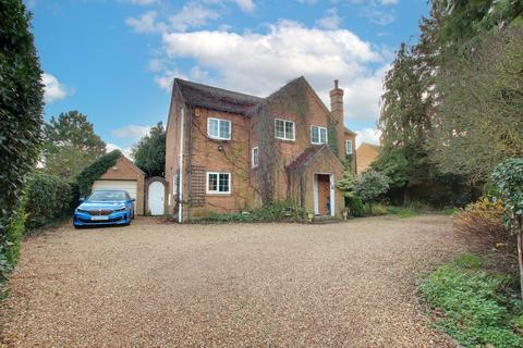 3 bedroom detached house for sale, Biggin Lane, Ramsey