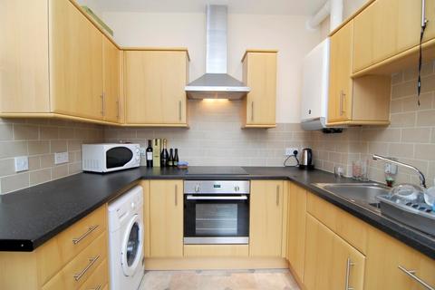 2 bedroom flat for sale, Hyde Park Road, Harrogate