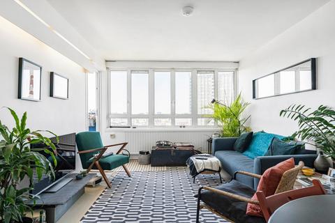2 bedroom flat for sale, St John Street, Clerkenwell, London, EC1V