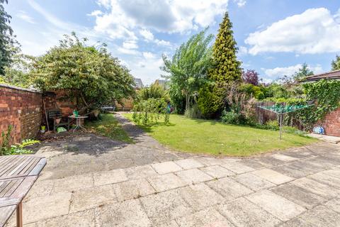 3 bedroom detached house to rent, Hatton Street, Wellingborough NN8